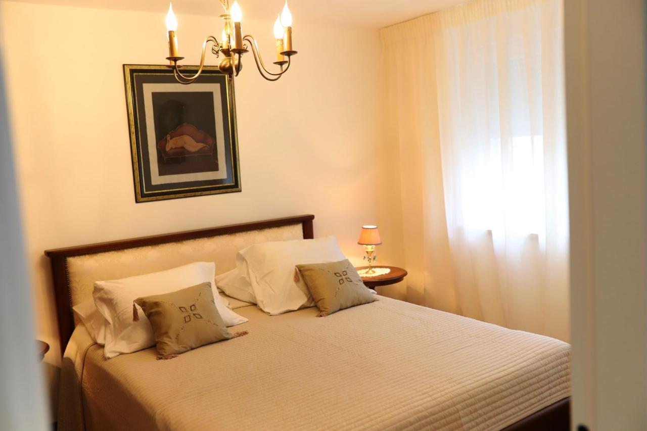 Apartment Blaoss Karlovac Ngoại thất bức ảnh